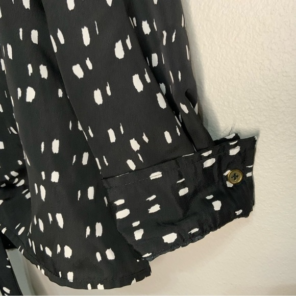 Sofia Vergara dotted button up blouse with gold buttons sz small like new - Picture 3 of 7